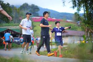 BIB: 4001
                            <button type="button" onclick="openModal(19214509)" class="btn btn-primary btn-sm float-right btn-popup" data-toggle="modal" data-target=".modal-high-quality">
                        <i class="fas fa-shopping-cart"></i> Add to Cart
                    </button>
                                            <button type="button" onclick="isThisMe(19214509, true)" class="btn btn-success btn-sm float-right btn-popup btn-isme hidden" data-toggle="tooltip" data-placement="bottom" title="นี่คือรูปของคุณใช่ไหม คลิกที่นี่เพื่อเอาเข้าอัลบั้ม">
                        <i class="fas fa-plus"></i> Add to album
                    </button>
                    <button type="button" onclick="isThisMe(19214509, false)" class="btn btn-warning btn-sm float-right btn-popup btn-isnotme hidden">
                        <i class="fas fa-ban"></i> Remove from album
                    </button>